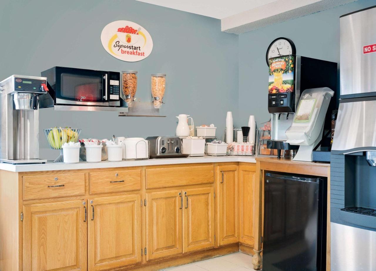 Super 8 By Wyndham Long Prairie Motel Ngoại thất bức ảnh